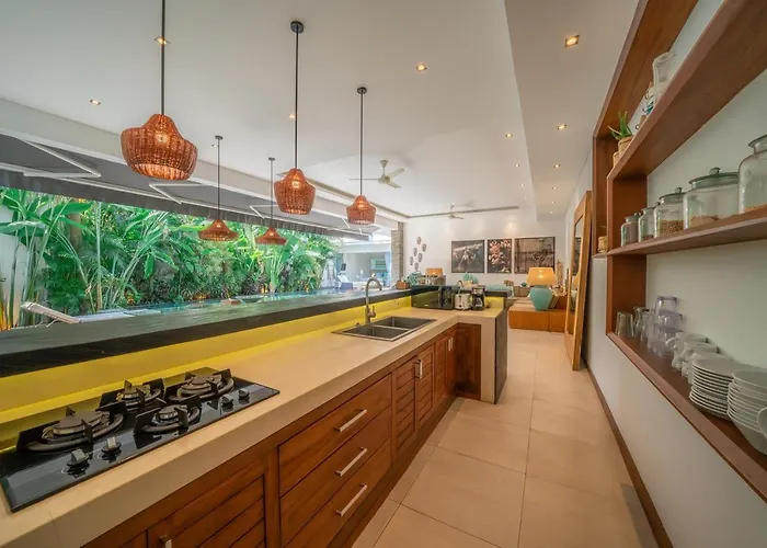 Villa Cuatro : Amazing 3br In - Perfect Location *