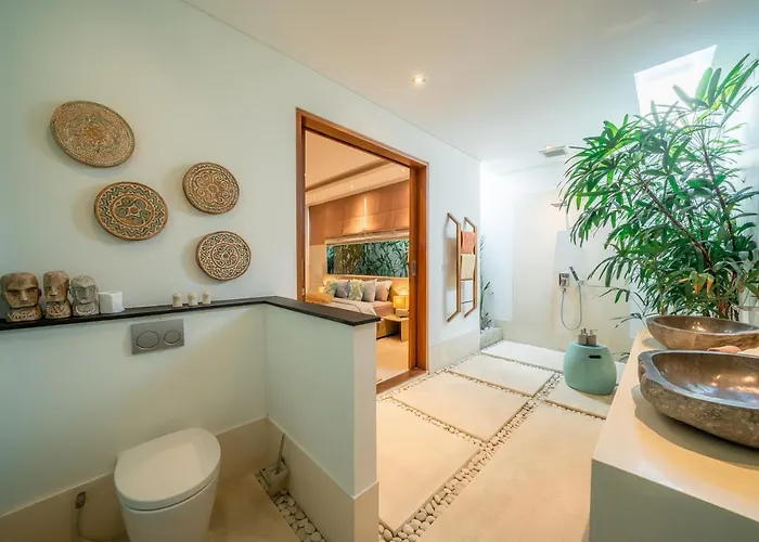 Villa Cuatro : Amazing 3br In - Perfect Location *