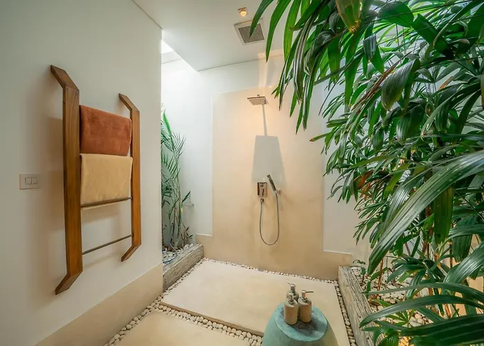 Villa Cuatro : Amazing 3br In - Perfect Location